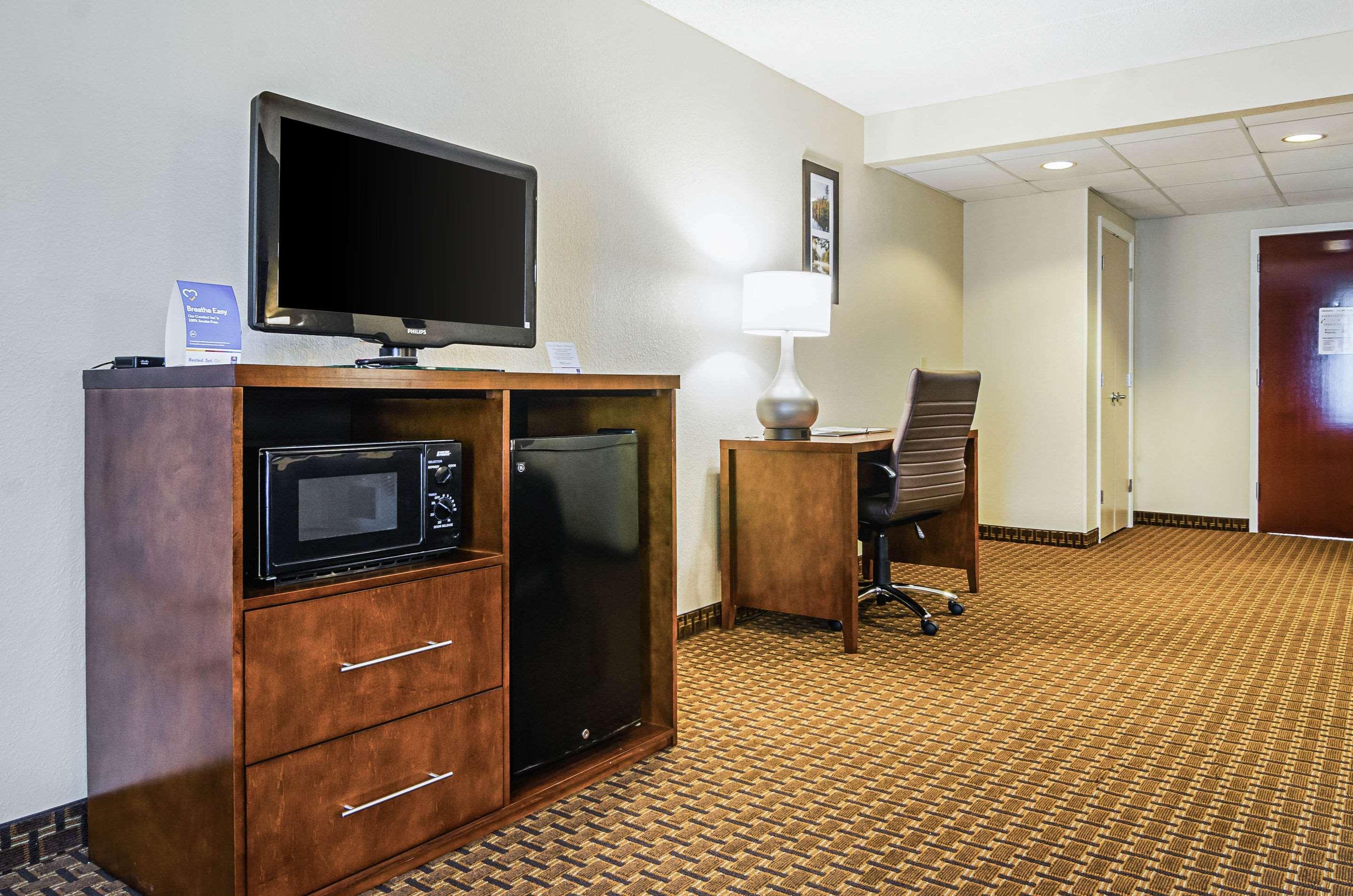 Comfort Inn & Suites Oxford South Esterno foto