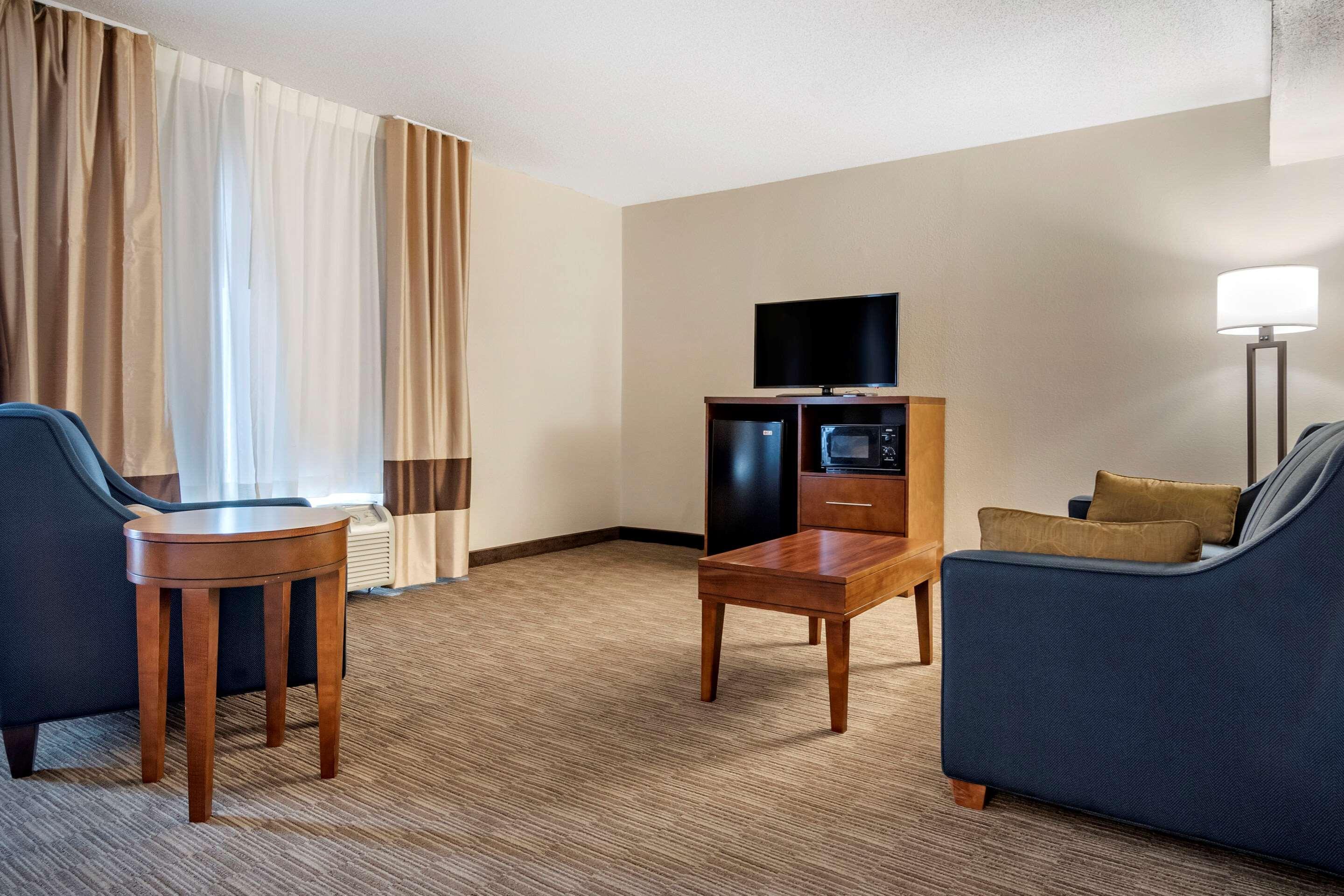 Comfort Inn & Suites Oxford South Esterno foto