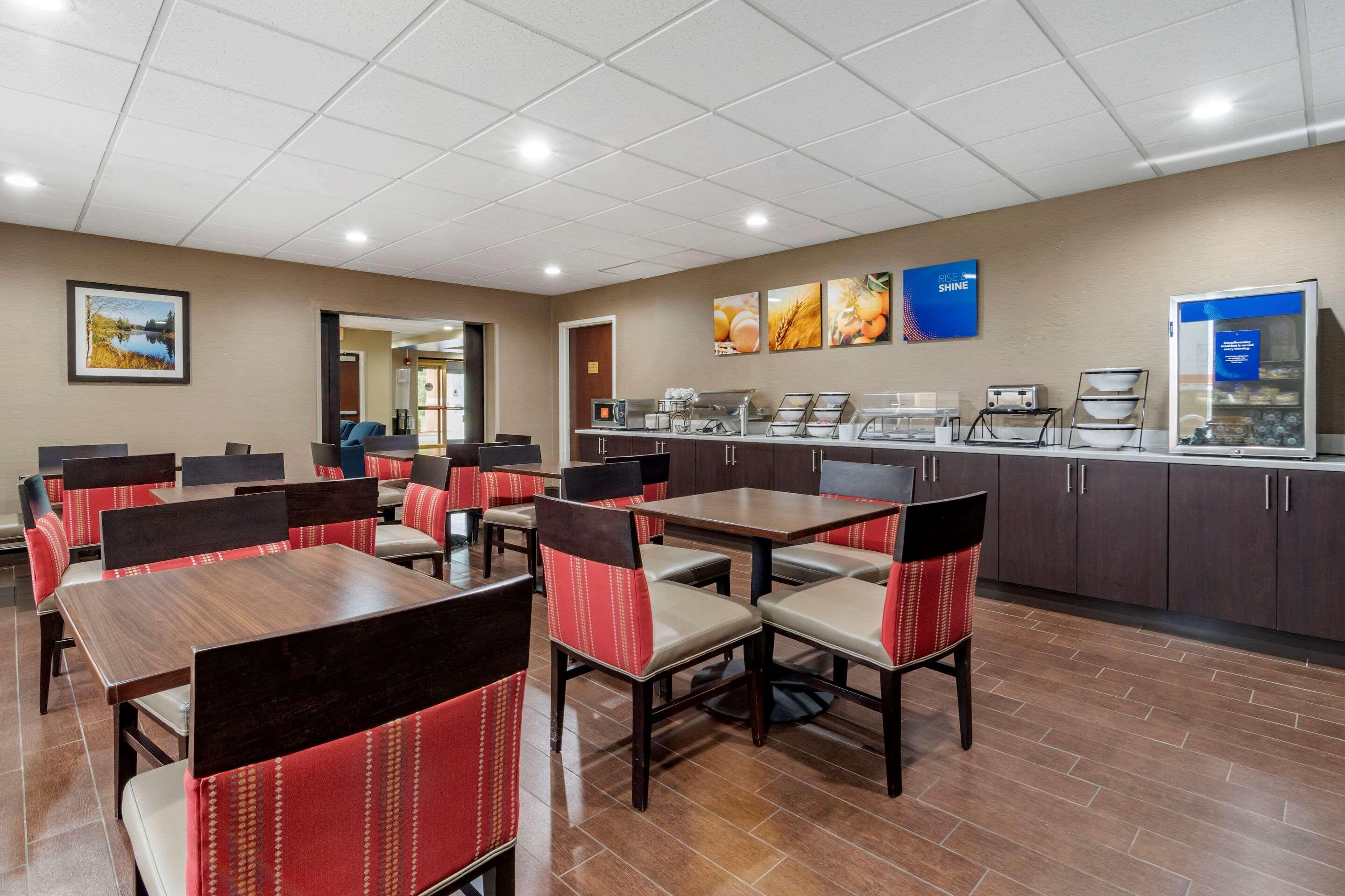 Comfort Inn & Suites Oxford South Esterno foto