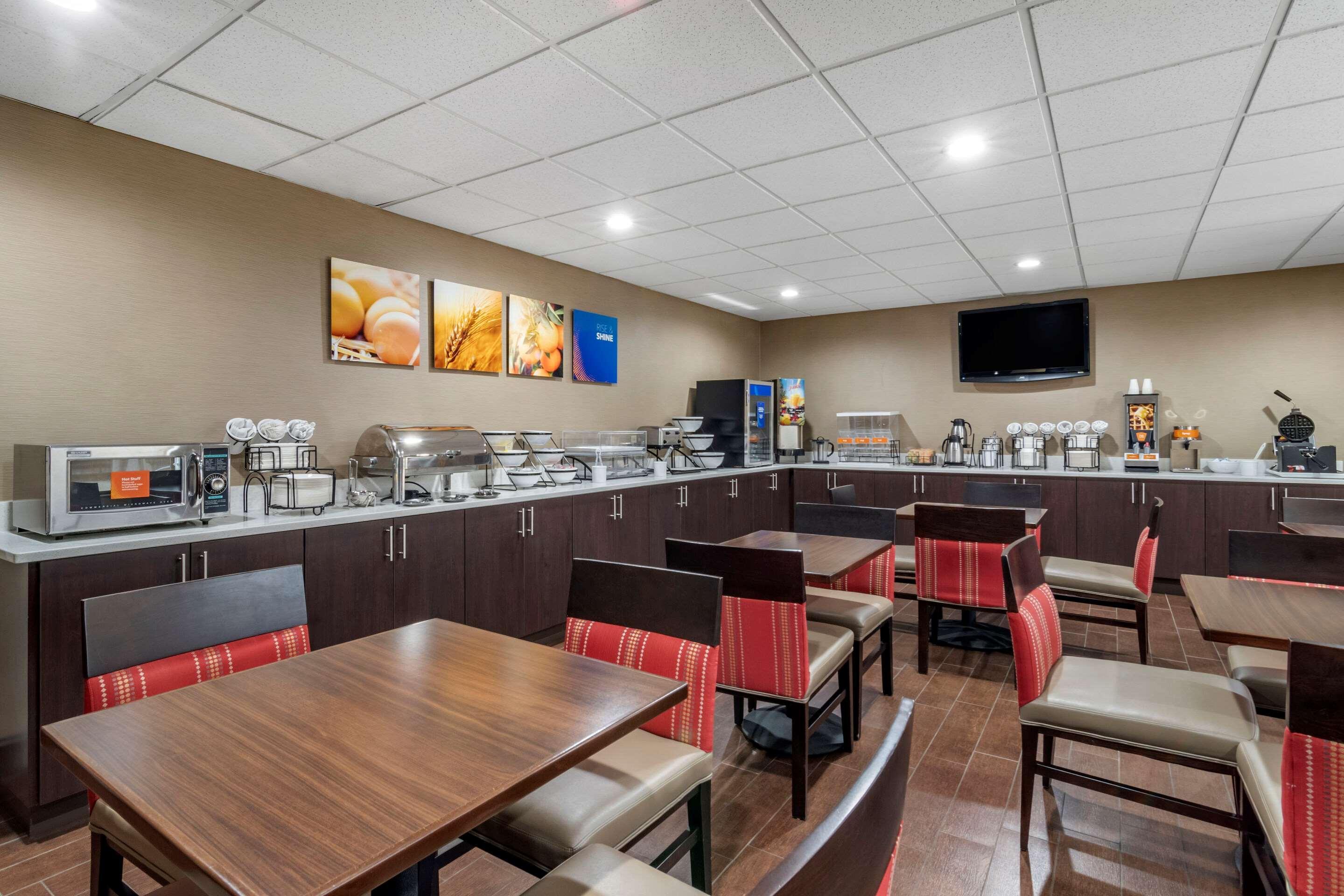 Comfort Inn & Suites Oxford South Esterno foto
