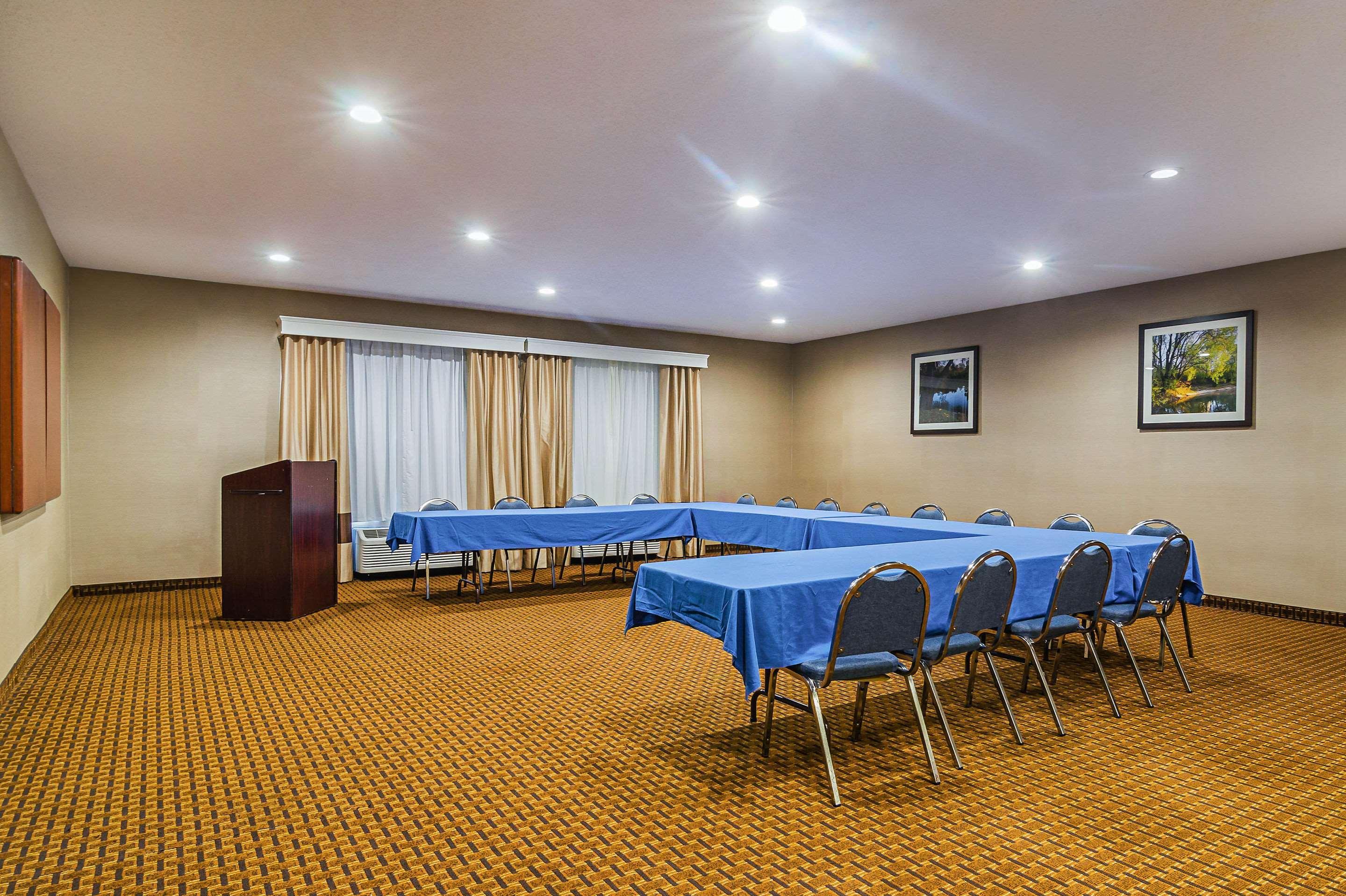 Comfort Inn & Suites Oxford South Esterno foto