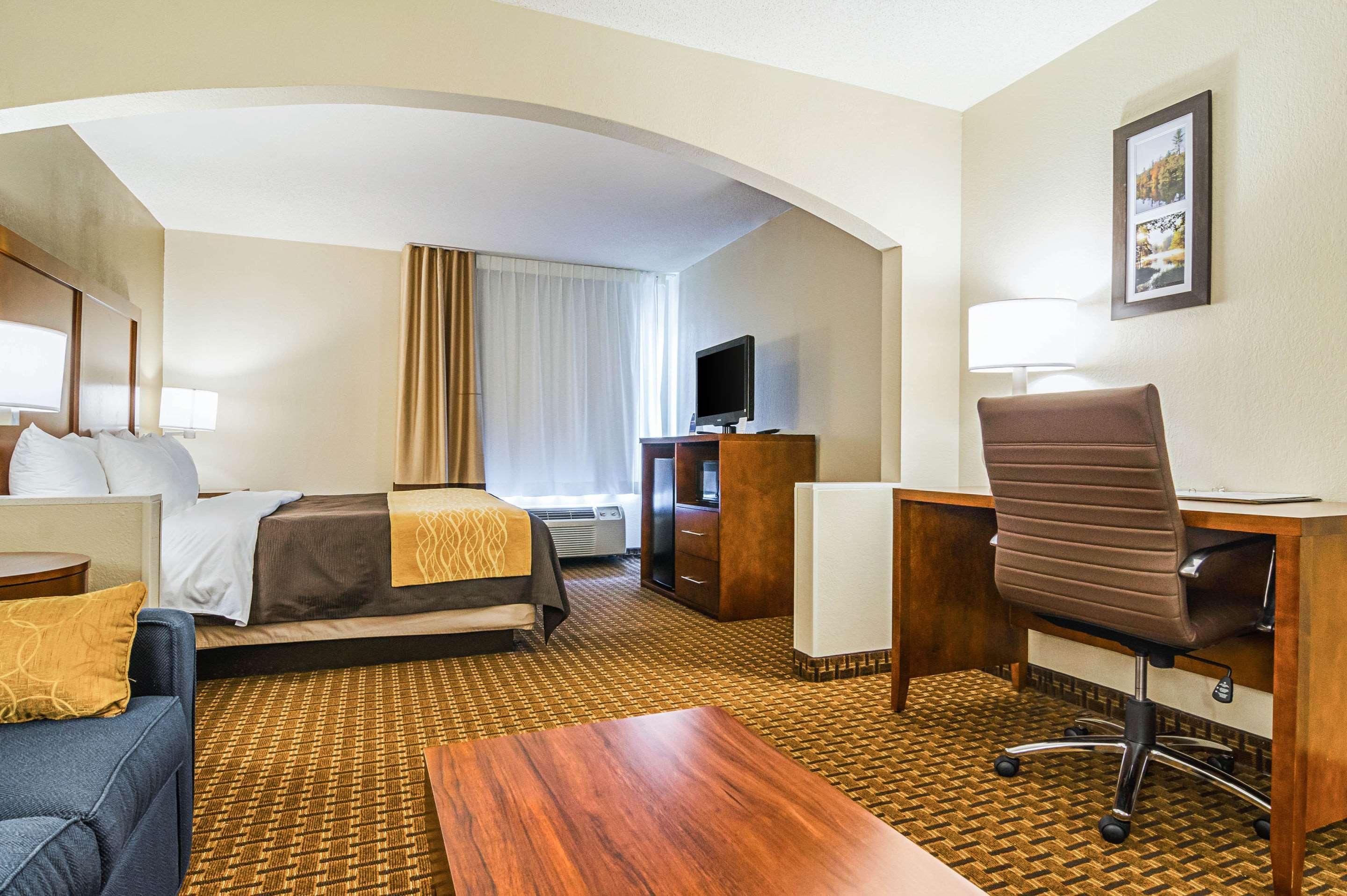 Comfort Inn & Suites Oxford South Esterno foto