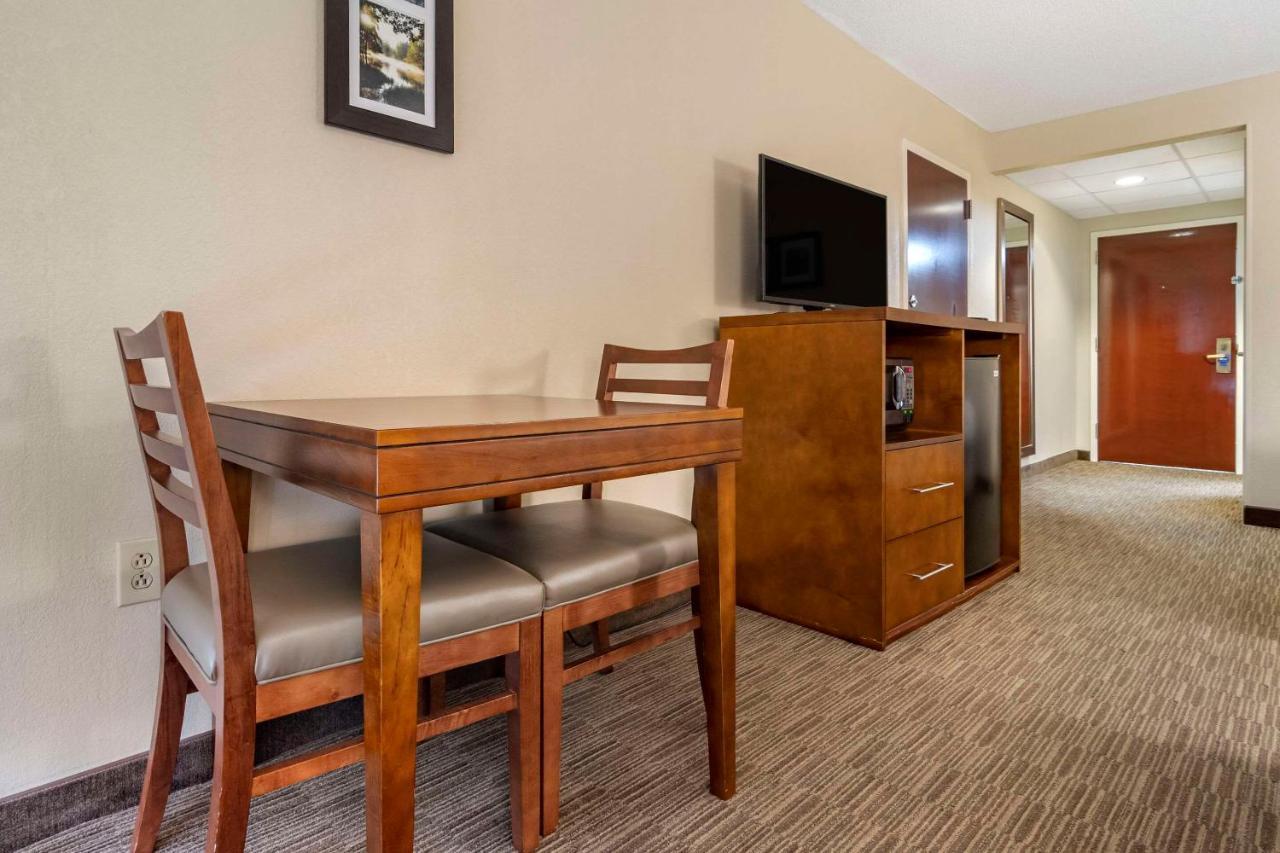 Comfort Inn & Suites Oxford South Esterno foto