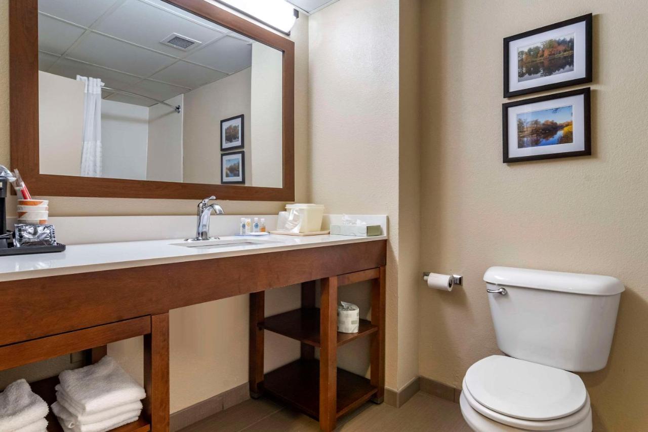Comfort Inn & Suites Oxford South Esterno foto