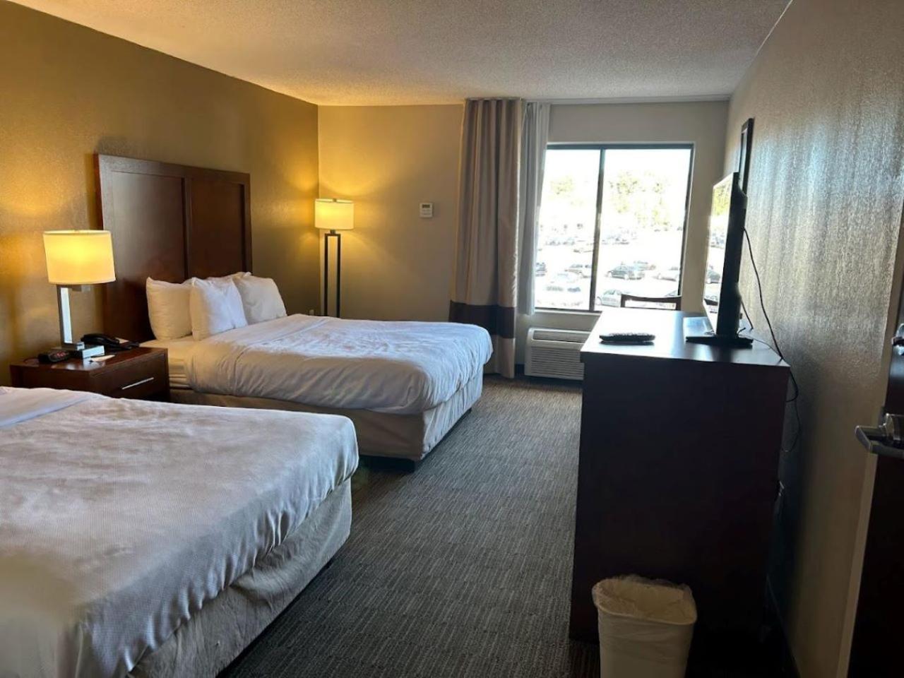 Comfort Inn & Suites Oxford South Esterno foto